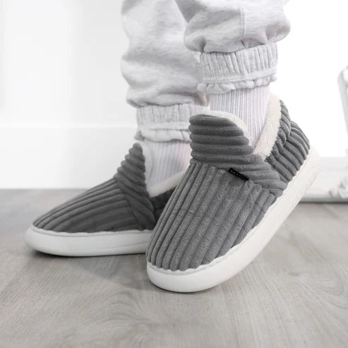 Valora Klasik Pofuduk Ev Ayakkabısı