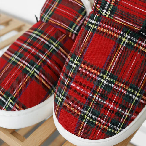 Valora Pofuduk  Ekoseli Ev Ayakkabısı